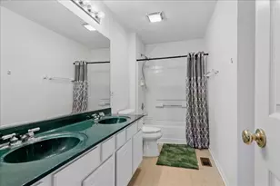 [Address not provided], Cary, IL 60013 - Photo 17