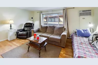 7410 W 111th Street #310, Worth, IL 60482 - Photo 3