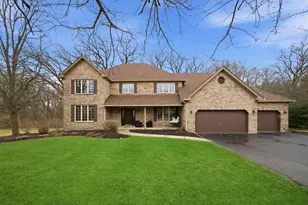 55 Oak Creek Dr, Yorkville, IL 60560 - Photo 3