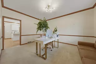 55 Oak Creek Dr, Yorkville, IL 60560 - Photo 15