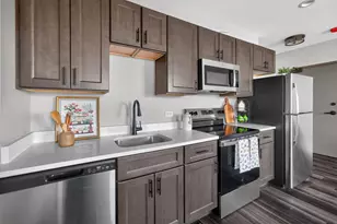 1430 DeKalb Ave, Sycamore, IL 60178 - Photo 5