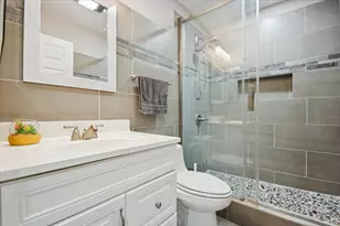 266 12th St, Wheeling, IL 60090 - Photo 9