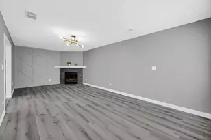 4210 Birchwood Rd, Richton Park, IL 60471 - Photo 7