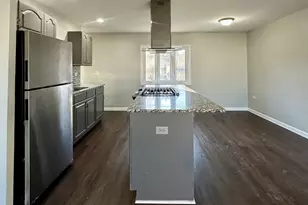 344 Hickory Ave, Romeoville, IL 60446 - Photo 3