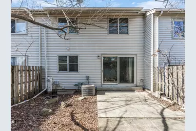 555 Monroe Road, Bolingbrook, IL 60440 - Photo 17