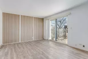 555 Monroe Rd, Bolingbrook, IL 60440 - Photo 3