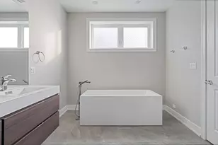 1108 N Ashland Ave, Chicago, IL 60622 - Photo 19