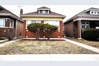 7133 S Indiana Avenue, Chicago, IL 60619 - Photo 1