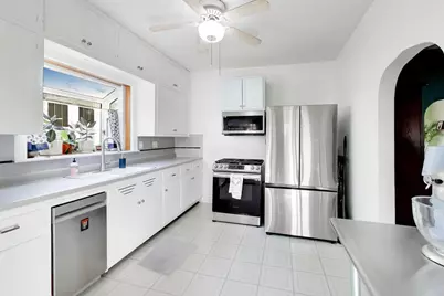 4721 N Kenton Avenue, Chicago, IL 60630 - Photo 11