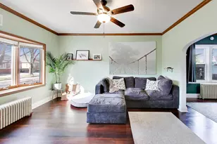 4721 N Kenton Ave, Chicago, IL 60630 - Photo 5