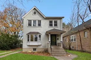 4721 N Kenton Ave, Chicago, IL 60630 - Photo 3