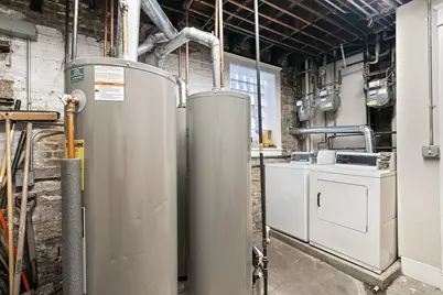 1821 N Sawyer Avenue #2, Chicago, IL 60647 - Photo 13