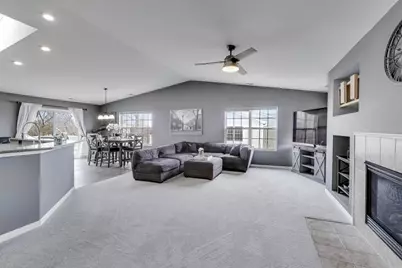 1552 Matthew Drive #1552, Algonquin, IL 60102 - Photo 3