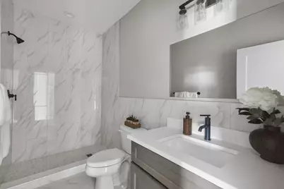 1430 Dekalb Avenue #C, Sycamore, IL 60178 - Photo 9