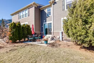 246 Belmont Dr, Lincolnshire, IL 60069 - Photo 27