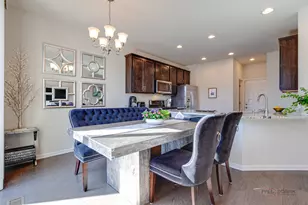 246 Belmont Dr, Lincolnshire, IL 60069 - Photo 9