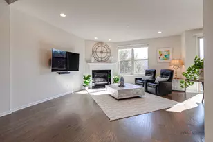 246 Belmont Dr, Lincolnshire, IL 60069 - Photo 7