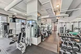 2 E Erie St, Chicago, IL 60611 - Photo 43