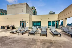 2 E Erie St, Chicago, IL 60611 - Photo 47