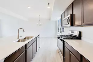 1001 Celebration Drive, Aurora, IL 60504 - Photo 11