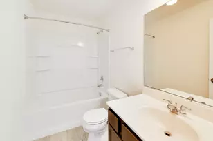 1001 Celebration Drive, Aurora, IL 60504 - Photo 31