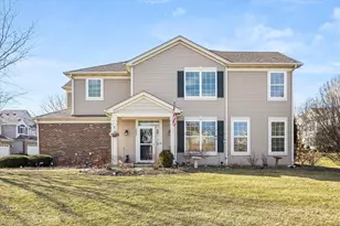 10003 Cummings St, Huntley, IL 60142 - Photo 3