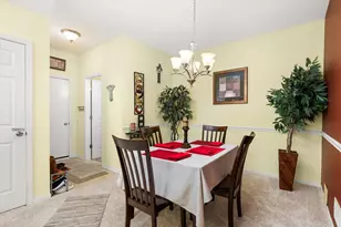 10003 Cummings St, Huntley, IL 60142 - Photo 9