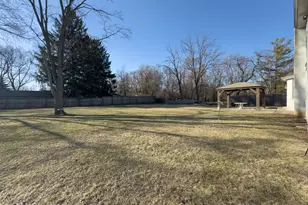 9030 Elm Ave, Burr Ridge, IL 60527 - Photo 61