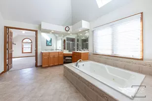 3307 Danlaur Ct, Naperville, IL 60564 - Photo 35