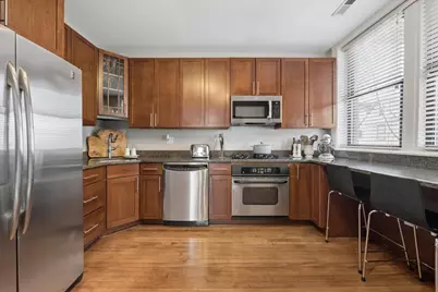 2921 N Halsted Street #2R, Chicago, IL 60657 - Photo 9