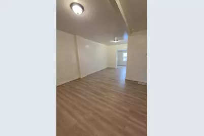 7321 S Saint Lawrence Avenue, Chicago, IL 60619 - Photo 5