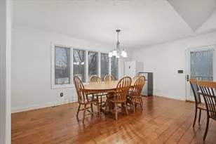 10 Timbers Ct, Bloomington, IL 61701 - Photo 9