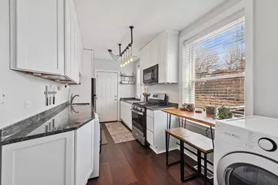 3037 N Troy Street #1E, Chicago, IL 60618 - Photo 5