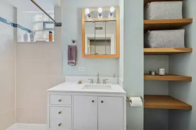 3037 N Troy Street #1E, Chicago, IL 60618 - Photo 9