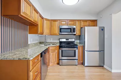 13 Cedar Court #5, Vernon Hills, IL 60061 - Photo 9