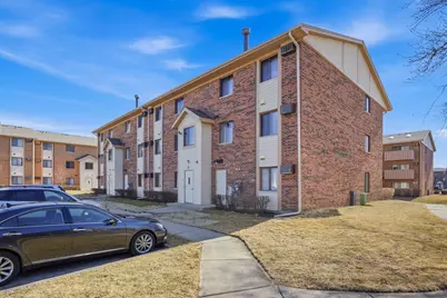 13 Cedar Court #5, Vernon Hills, IL 60061 - Photo 3