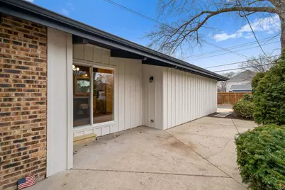 461 W Grantley Avenue, Elmhurst, IL 60126 - Photo 23