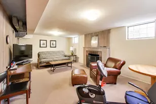 9433 Crawford Ave, Evanston, IL 60203 - Photo 23