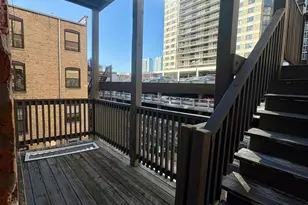 12 W Chestnut St, Chicago, IL 60610 - Photo 19