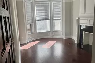 12 W Chestnut St, Chicago, IL 60610 - Photo 3