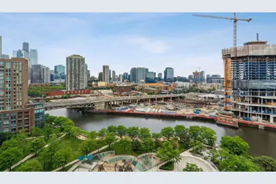 510 W Erie Street NW #1305, Chicago, IL 60654 - Photo 9