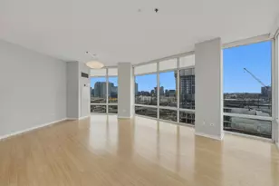 510 W Erie Street NW, Chicago, IL 60654 - Photo 7