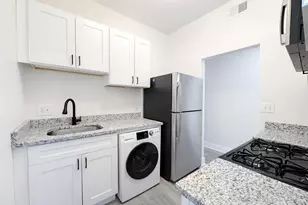 2258 S Sacramento Ave, Chicago, IL 60623 - Photo 5