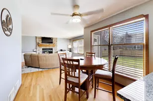 850 Tartans Dr, West Dundee, IL 60118 - Photo 15