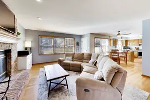 850 Tartans Dr, West Dundee, IL 60118 - Photo 17