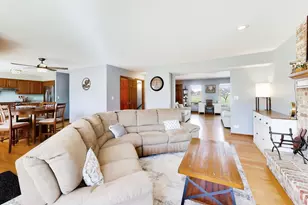 850 Tartans Dr, West Dundee, IL 60118 - Photo 19