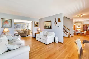 850 Tartans Dr, West Dundee, IL 60118 - Photo 9