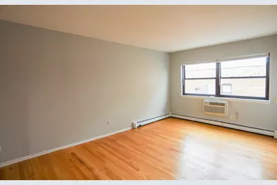 2828 N Cambridge Avenue #427, Chicago, IL 60657 - Photo 9