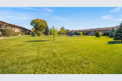 826 E Old Willow Road #103, Prospect Heights, IL 60070 - Photo 23