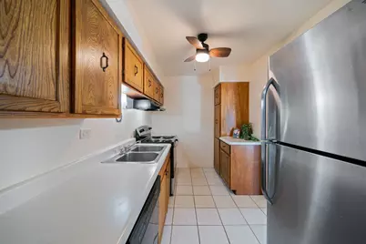 826 E Old Willow Road #103, Prospect Heights, IL 60070 - Photo 11